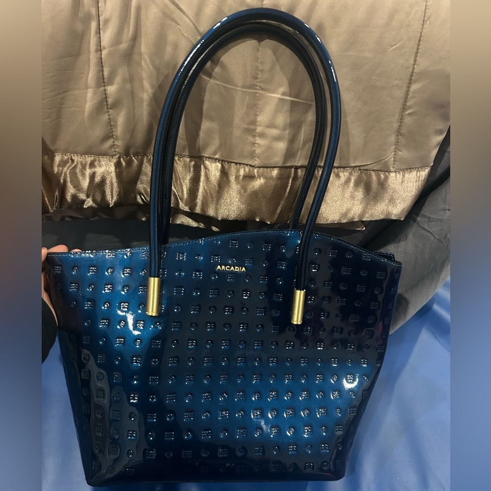 Arcadia Shelly Patent Leather Shoulder Tote Bag